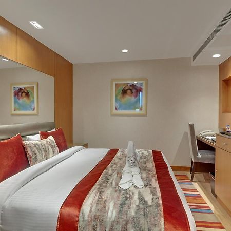 Beacon Hotel Nirman Vihar New Delhi Exterior photo